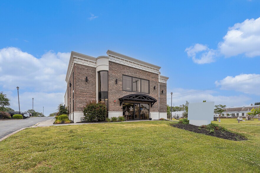 More Photos Of , Conshohocken Office For Sale