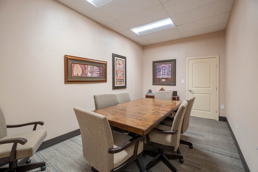 More Photos Of 11703 Indiana Ave, Lubbock Warehouse For Sale