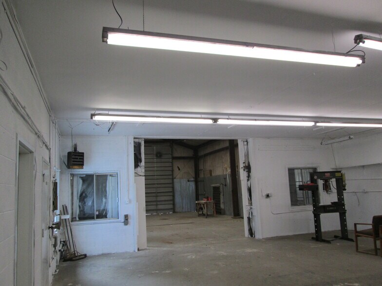 More Photos Of 17831 Co 1 Rd, Florissant Manufacturing For Sale