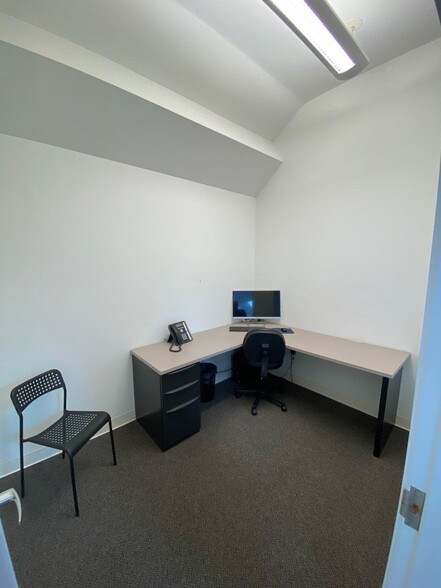 More Photos Of 37 Franklin St, Westport Office For Lease