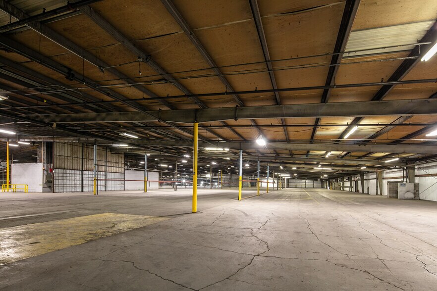 More Photos Of 130 Ecton Rd, Winchester Unknown For Lease