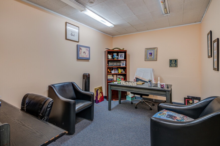 More Photos Of 70 Church St, New Rochelle Religious Facility For Sale