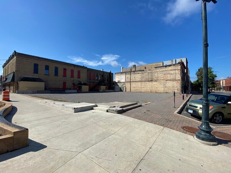 More Photos Of 506 W Saint Germain St, Saint Cloud Land For Sale