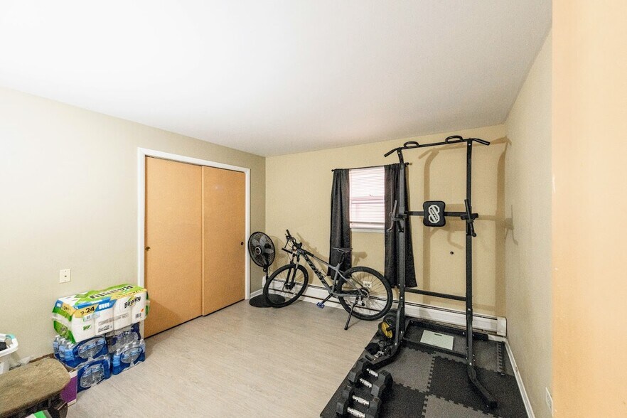 More Photos Of 1617 N 35th Ave, Melrose Park Apartments For Sale