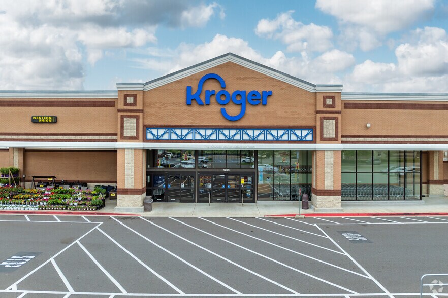 More Photos Of 1204 Houston Levee Rd, Cordova Unknown For Lease