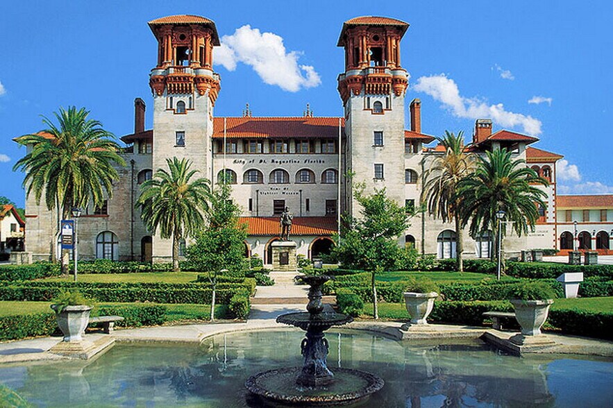 More Photos Of 83 Cedar St, Saint Augustine Hospitality For Sale