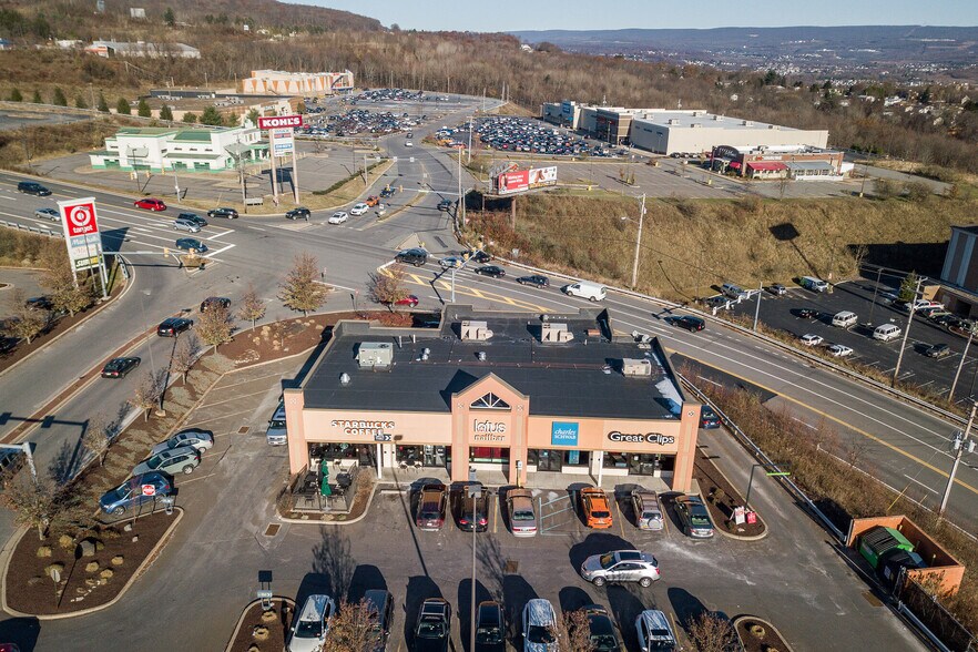 More Photos Of 1152 Commerce Blvd, Dickson City Freestanding For Lease