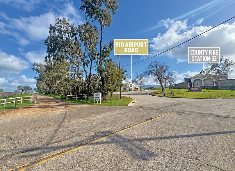 More Photos Of 910 Airport Rd, Santa Ynez Industrial For Lease