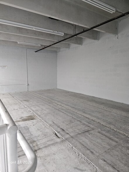 More Photos Of 13850 SW 143rd Ct, Miami Warehouse For Sale