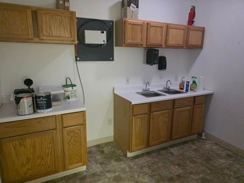 More Photos Of 88 Remsen St, Cohoes Storefront Retail Office For Lease