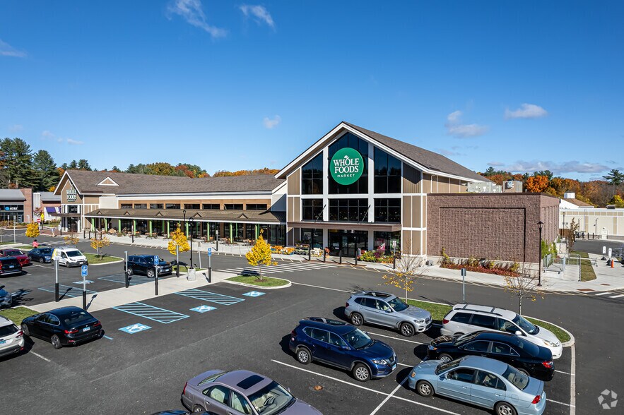 More Photos Of 21 Ensign Dr, Avon Unknown For Lease