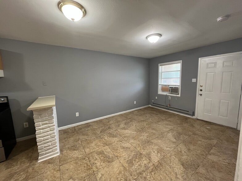 More Photos Of , Houston Multifamily For Sale