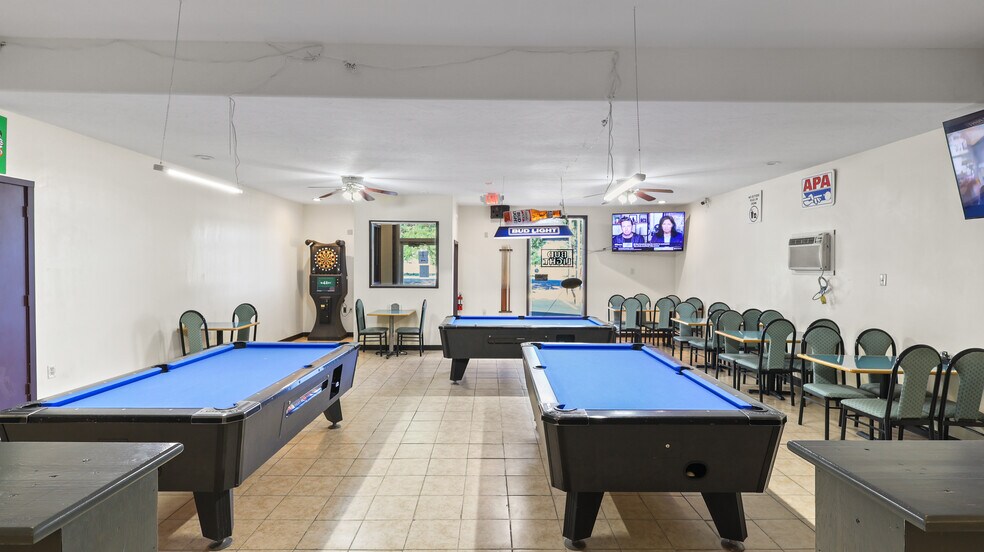More Photos Of 1204 N Colorado Ave, Brush Restaurant For Sale