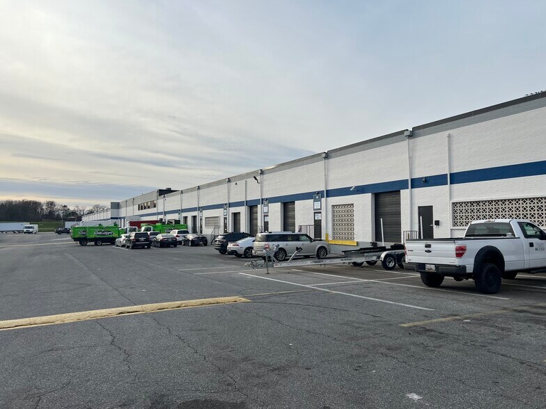 More Photos Of 178-194 Alco Pl, Lansdowne Unknown For Lease