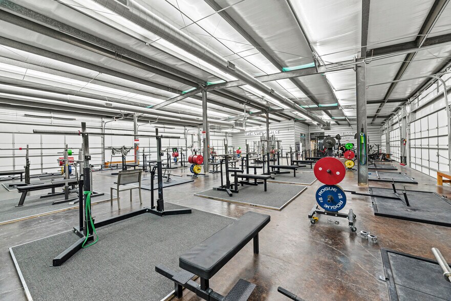 More Photos Of 11703-11711 Spring Cypress Rd, Tomball Unknown For Lease