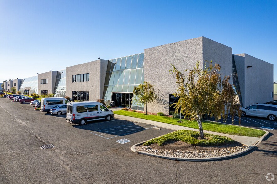 More Photos Of 37100-37920 Central Ct, Newark Light Manufacturing For Lease