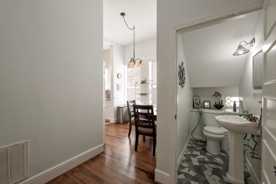 More Photos Of 3312 Crawford St, Houston Apartments For Sale