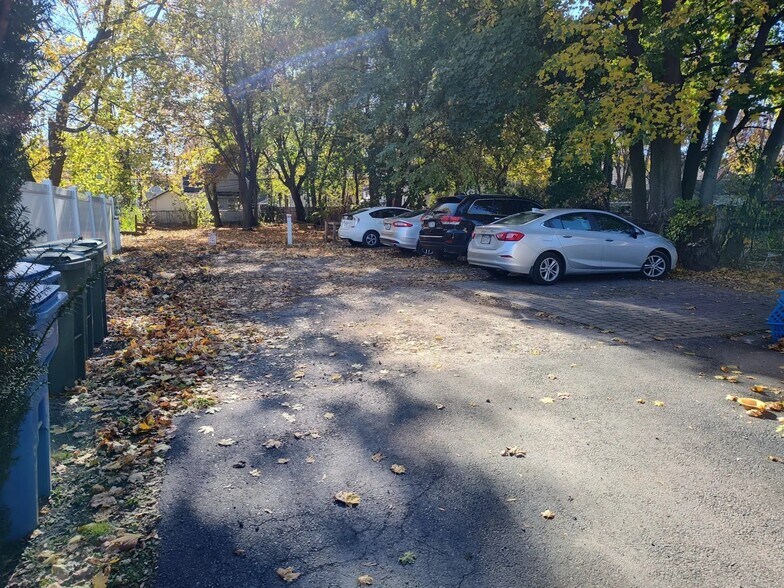 More Photos Of 203 Sanford St, Rochester Specialty For Sale