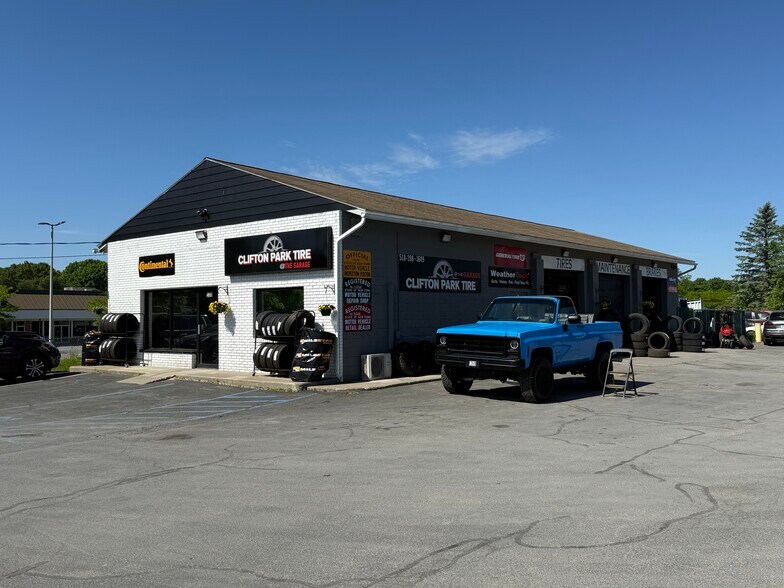 More Photos Of 538 Vischer Ferry Rd, Clifton Park Auto Repair For Lease