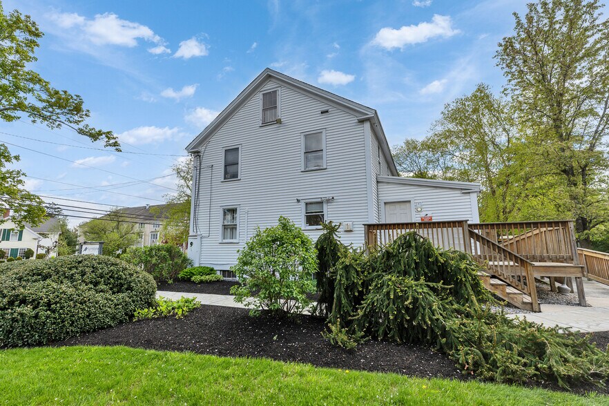 More Photos Of 479 Nashua St, Milford Office For Sale