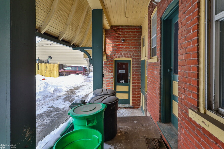 More Photos Of 1037 W Turner St, Allentown Multifamily For Sale