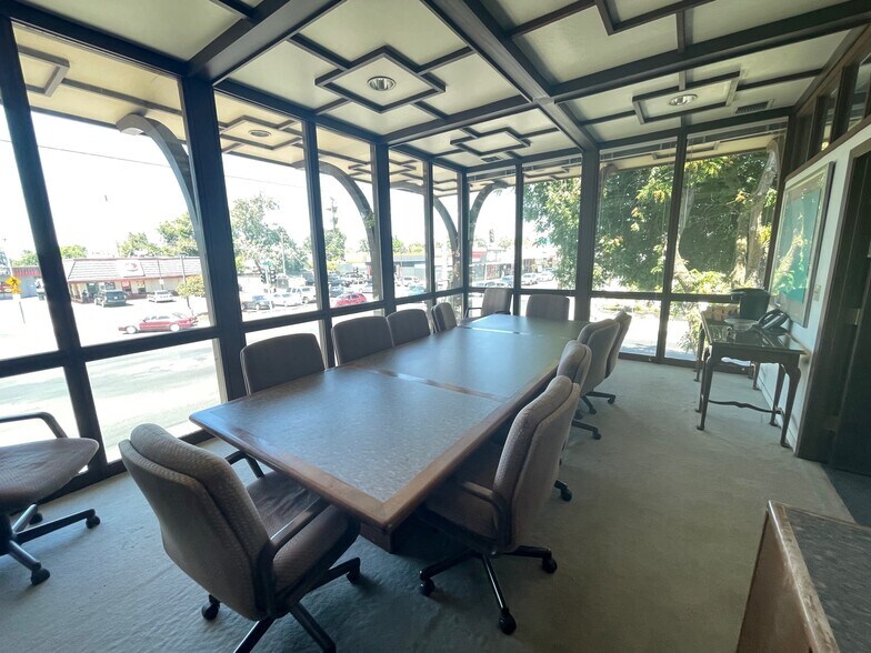 More Photos Of 200 W Harding Way, Stockton Office For Lease