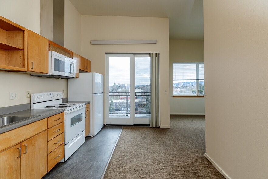 More Photos Of 375 NE Shaver St, Portland Apartments For Sale