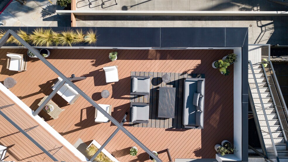 More Photos Of 3400 W Sunset Blvd, Los Angeles Apartments For Lease