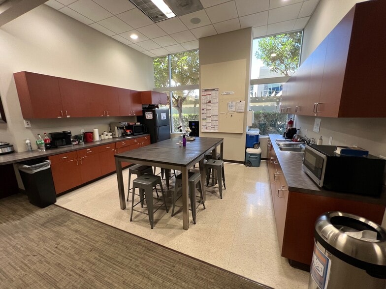 More Photos Of 9485 Haven Ave, Rancho Cucamonga Office For Sale