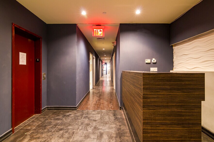 More Photos Of 6 Saint Marks Pl, New York Storefront For Lease