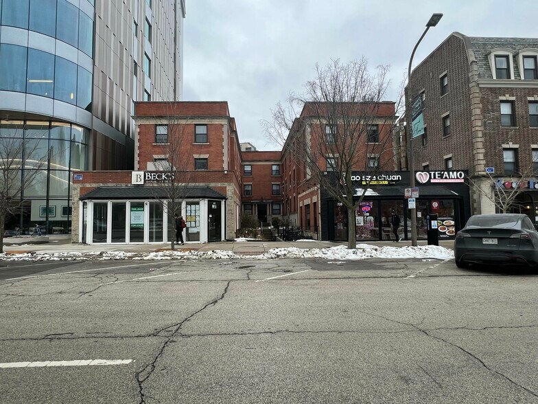 More Photos Of 716 Clark St, Evanston Apartments For Sale