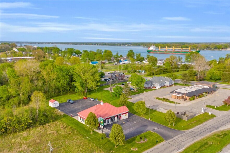 More Photos Of 1000 Shortcut Rd, Marine City Freestanding For Sale