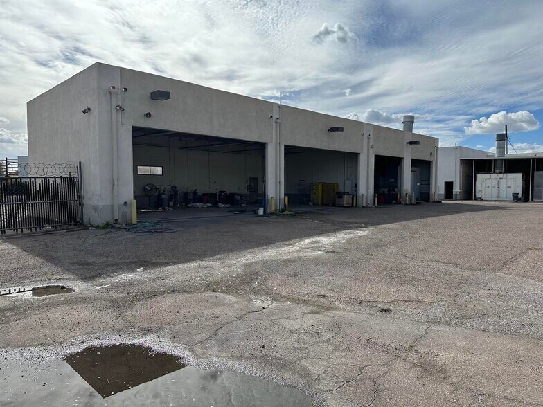 More Photos Of 1120 W Main St, Mesa Auto Repair For Lease