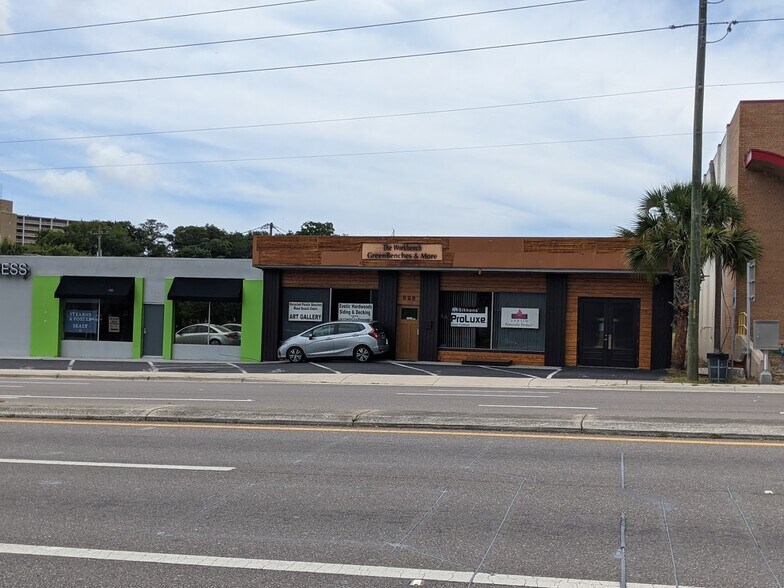 More Photos Of 528 S Missouri Ave, Clearwater Storefront Retail Office For Lease