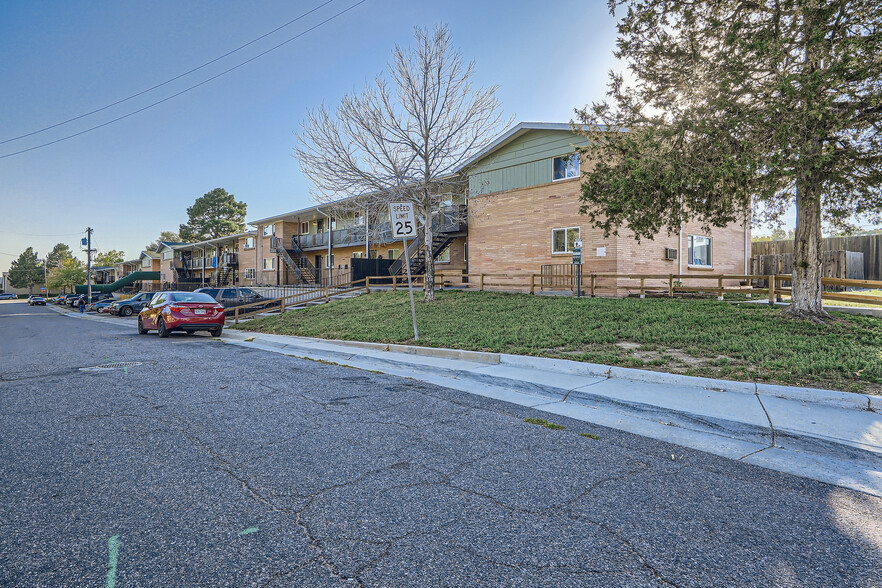 Primary Photo Of 6700 Wadsworth Blvd, Arvada Apartments For Sale