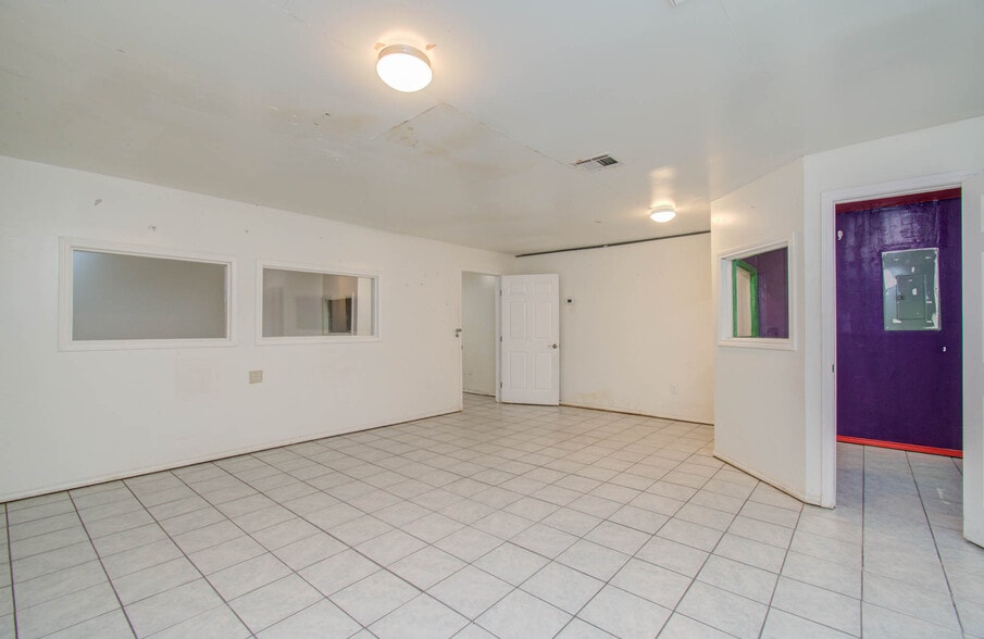 More Photos Of 11411 Homestead Rd, Houston Religious Facility For Sale