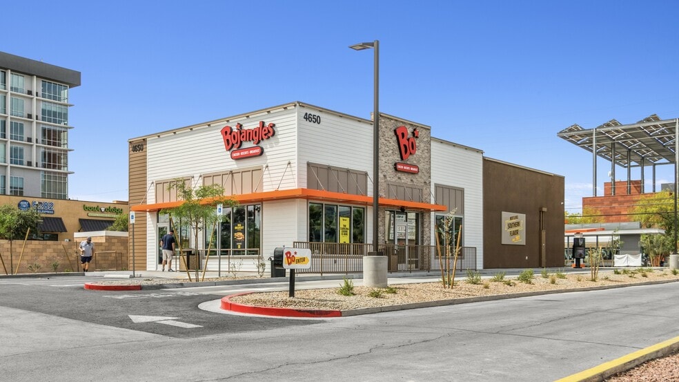 Primary Photo Of 4650 S Maryland Pky, Las Vegas Freestanding For Sale