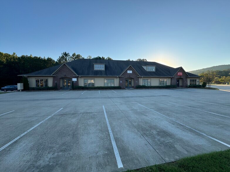 More Photos Of 215 Narrows Pky, Birmingham Office For Sale