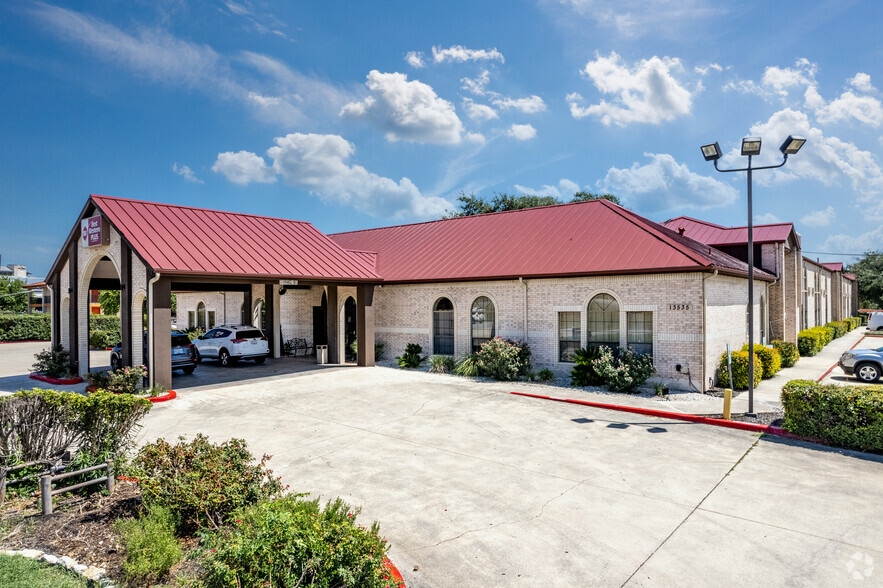 More Photos Of 13535 W Interstate 10, San Antonio Hotel For Sale