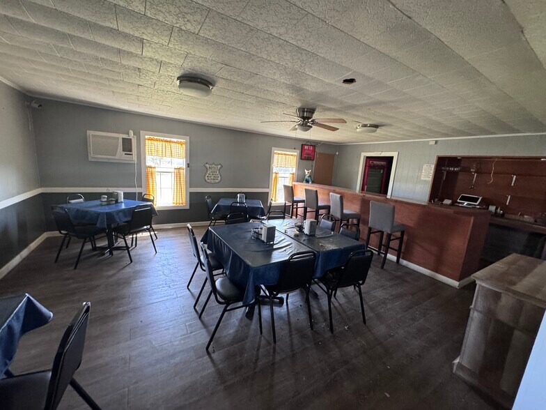 More Photos Of 252 FM 3162, Sandia Restaurant For Sale