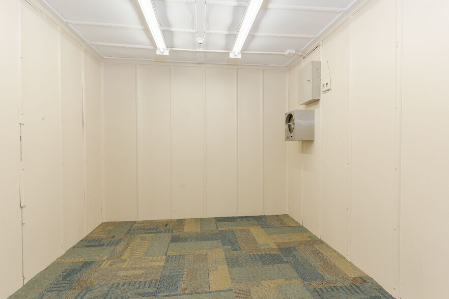 More Photos Of 402 Washington Ave, Iron River Bank For Sale