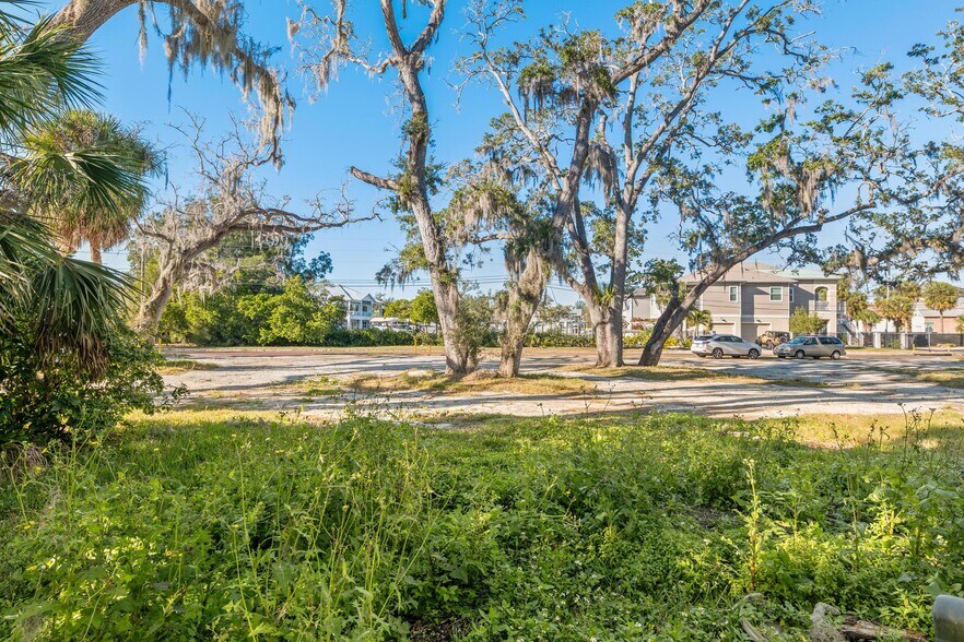 More Photos Of 404 Canal St, Tarpon Springs Land For Sale