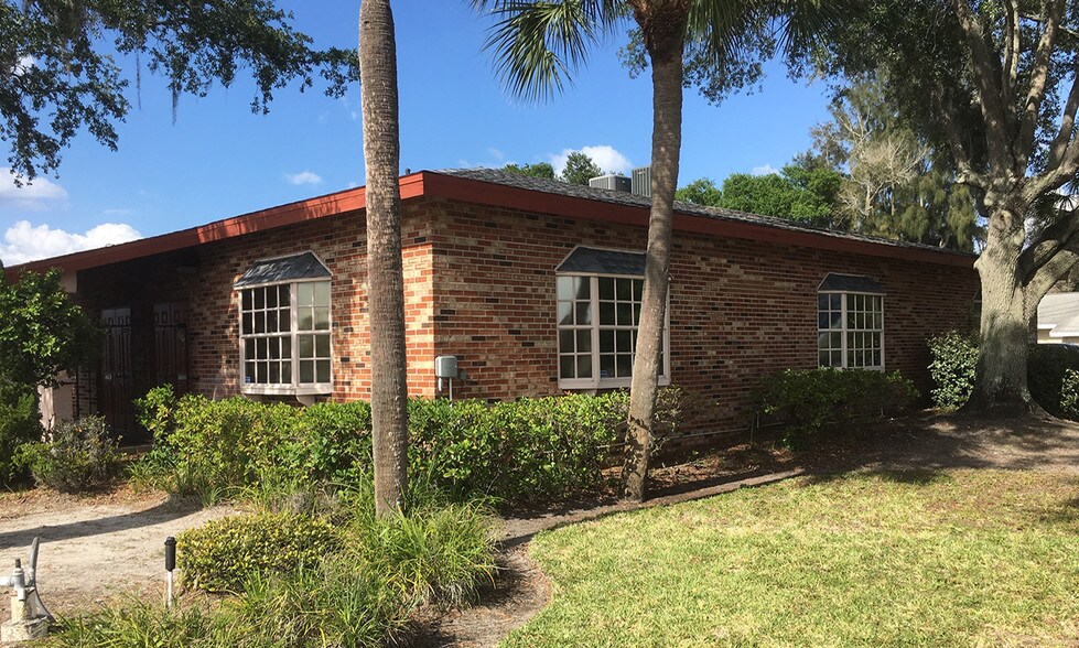 More Photos Of 5001 4th St N, Saint Petersburg Office For Lease