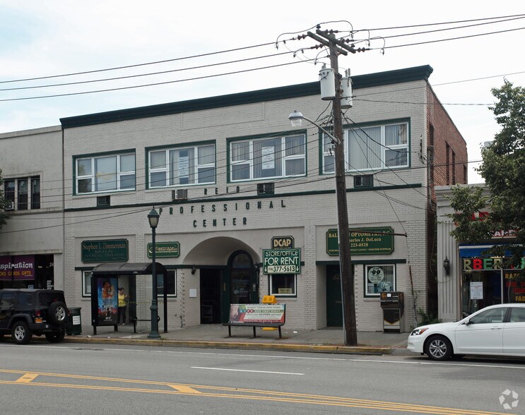 More Photos Of 2425 Grand Ave, Baldwin Office For Sale