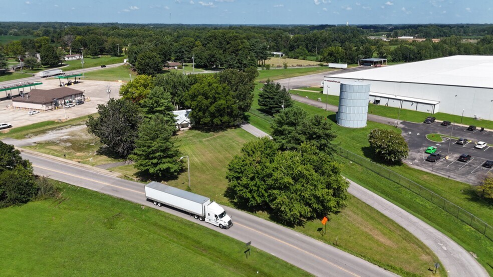 More Photos Of 108 Kirby Dr, Portland Industrial For Sale