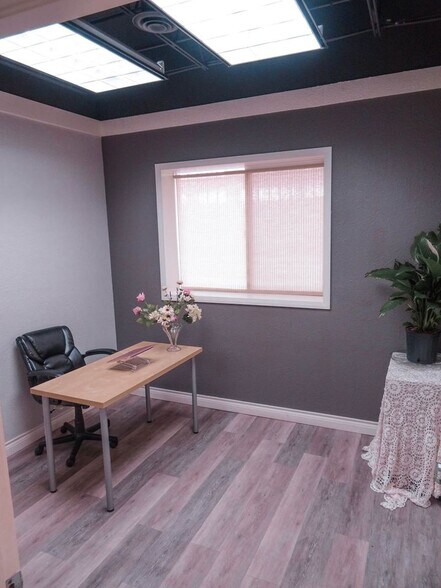 More Photos Of 2120 W 7th Ave, Denver Coworking Space