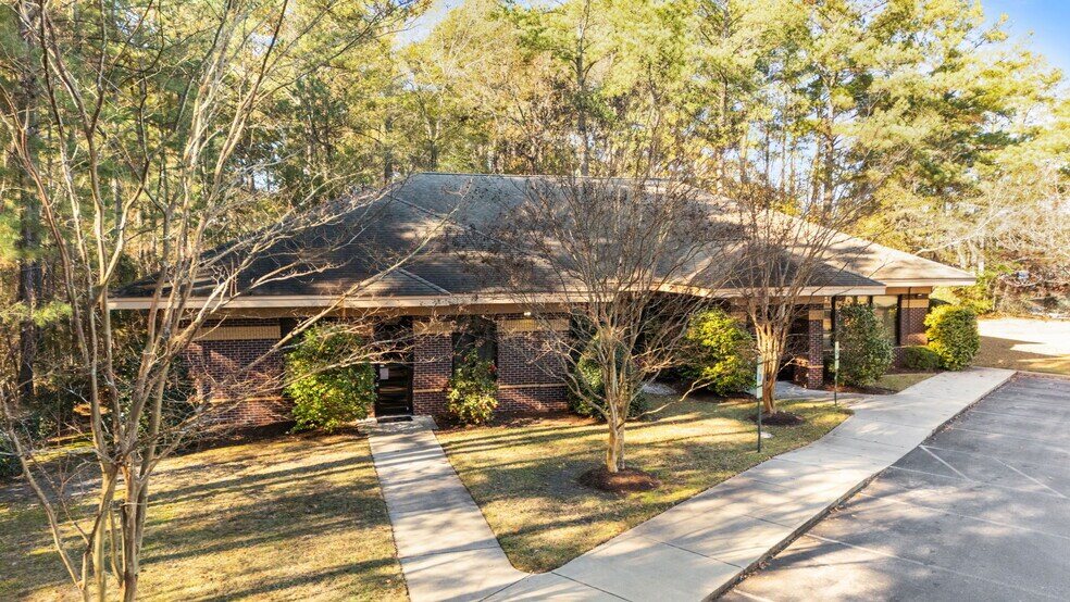 More Photos Of 2223 Hemby Ln, Greenville Medical For Sale