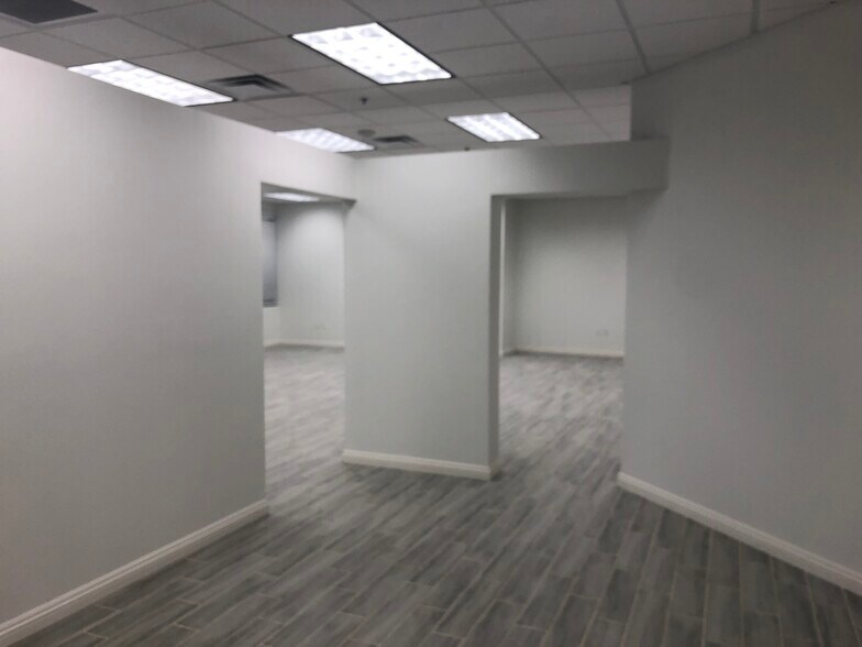 More Photos Of 710 Coronado Center Dr, Henderson Medical For Lease