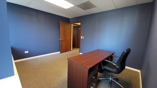 More Photos Of 105 W Madison St, Chicago Office Residential For Lease