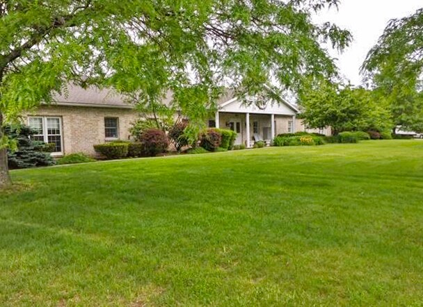 Primary Photo Of 3 Abington Executive Park, Clarks Summit Medical For Lease